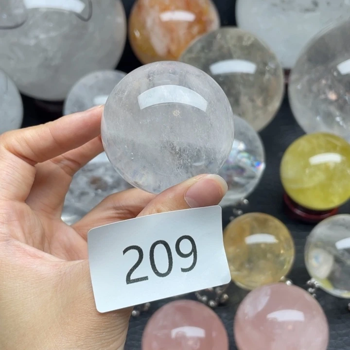 水晶摆件209 5.2CM未镶嵌水晶