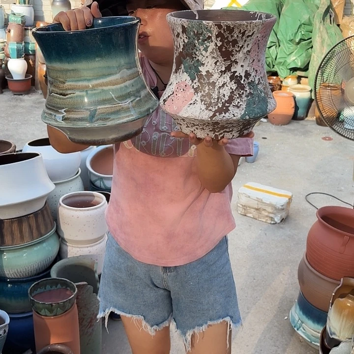 口20高22两个盆子。