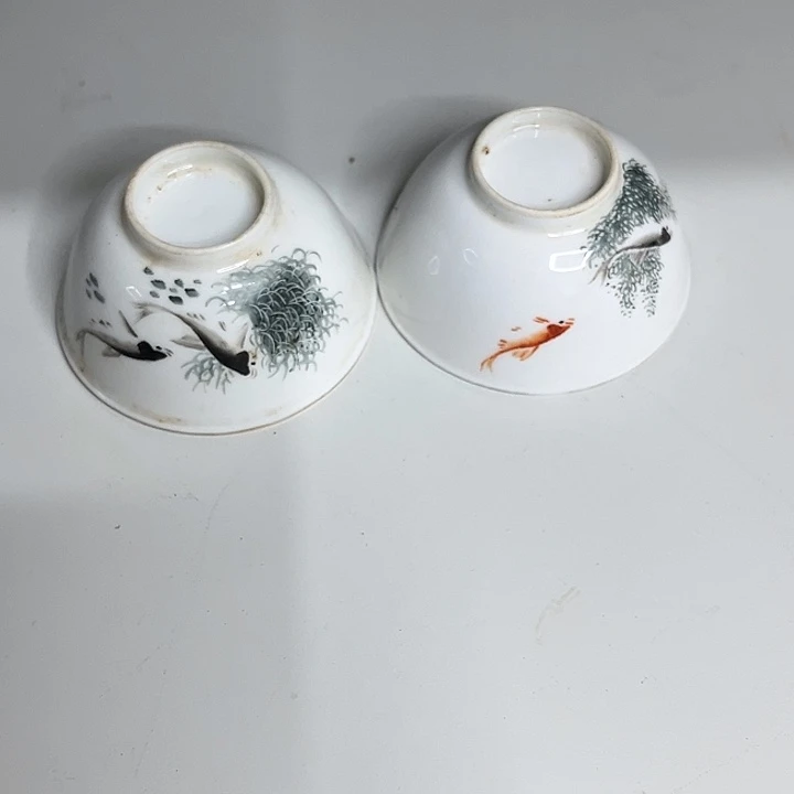 宇***际瓷片精美的陶瓷摆件……