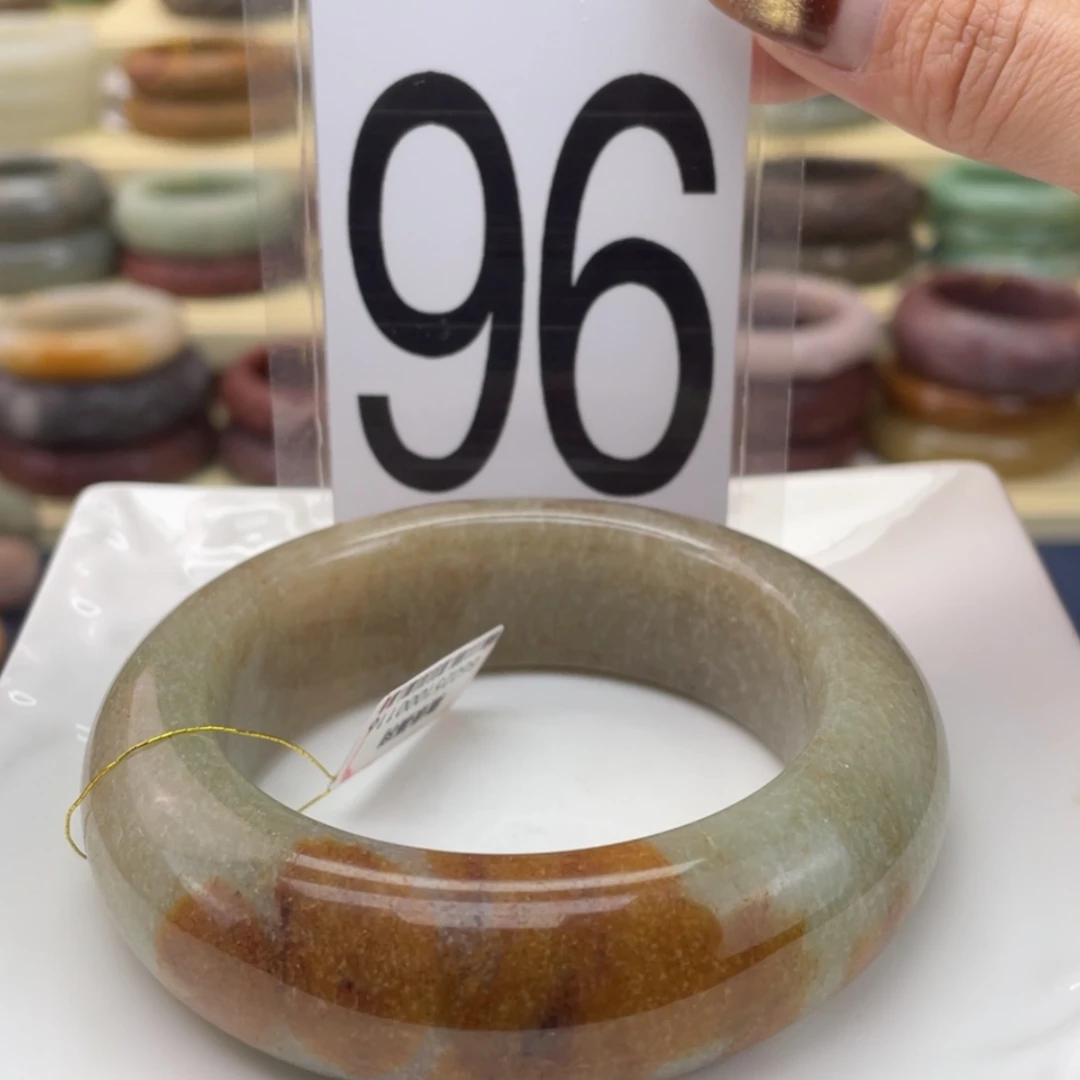 【闪购商品】石英质玉手镯未镶嵌