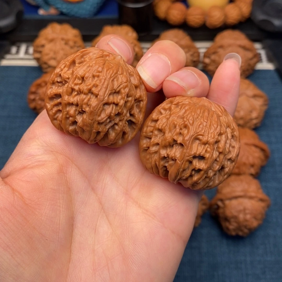 文玩核桃把件36全品山地石子磨