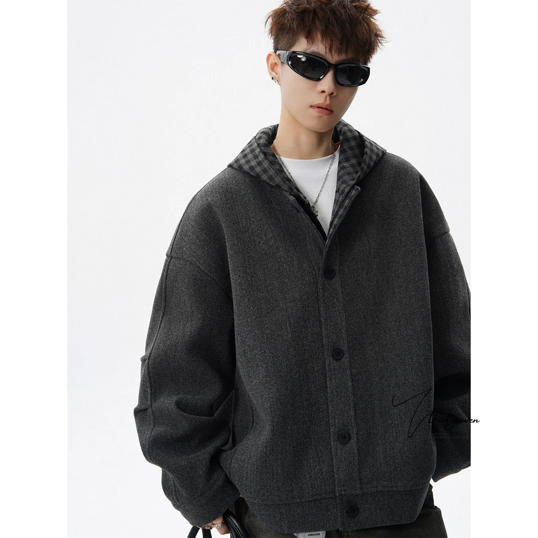 V37高级感复古棕色短款毛呢大衣男冬季潮牌格纹拼接连帽保暖外套