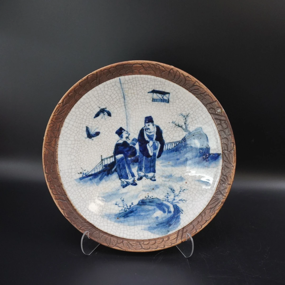 Lot.25100346清光绪哥釉青花人物故事赏盘 直径：约27.7cm