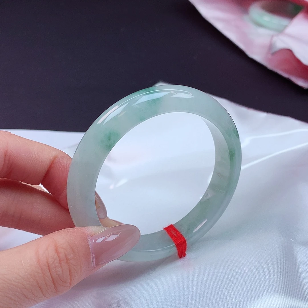 未镶嵌手镯翡翠52