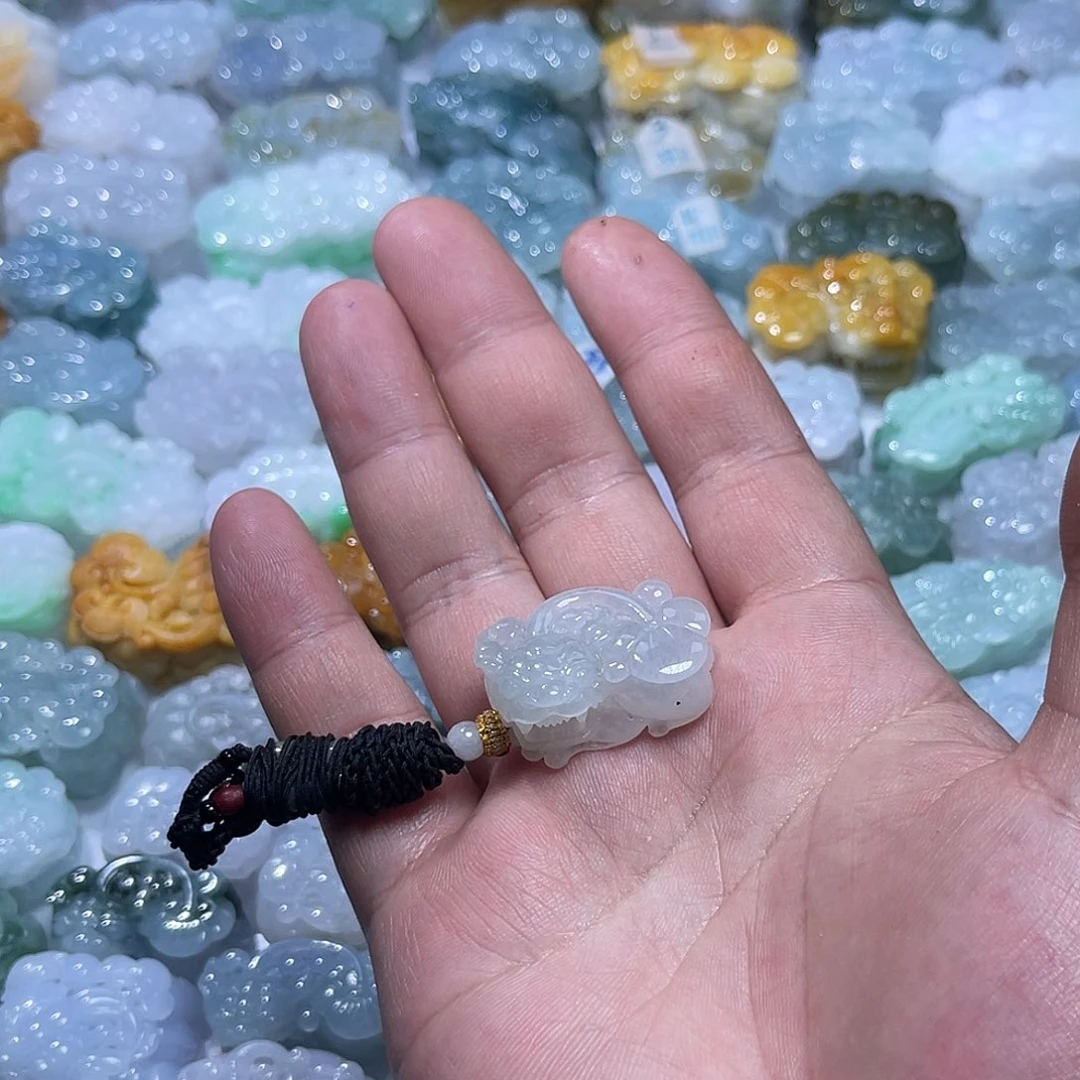 翡翠未镶嵌颈饰天然