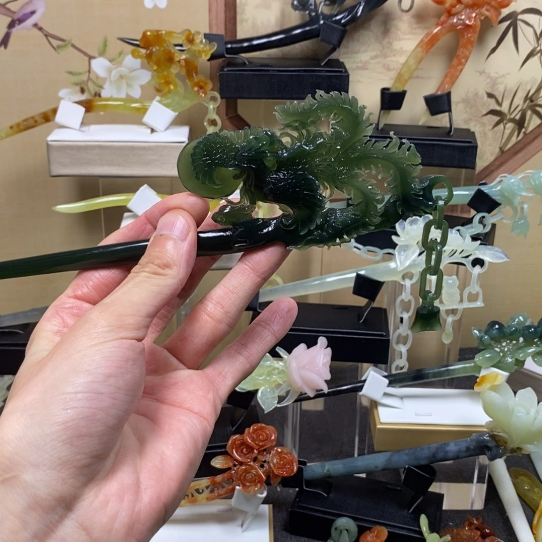 蛇纹石玉发饰未镶嵌