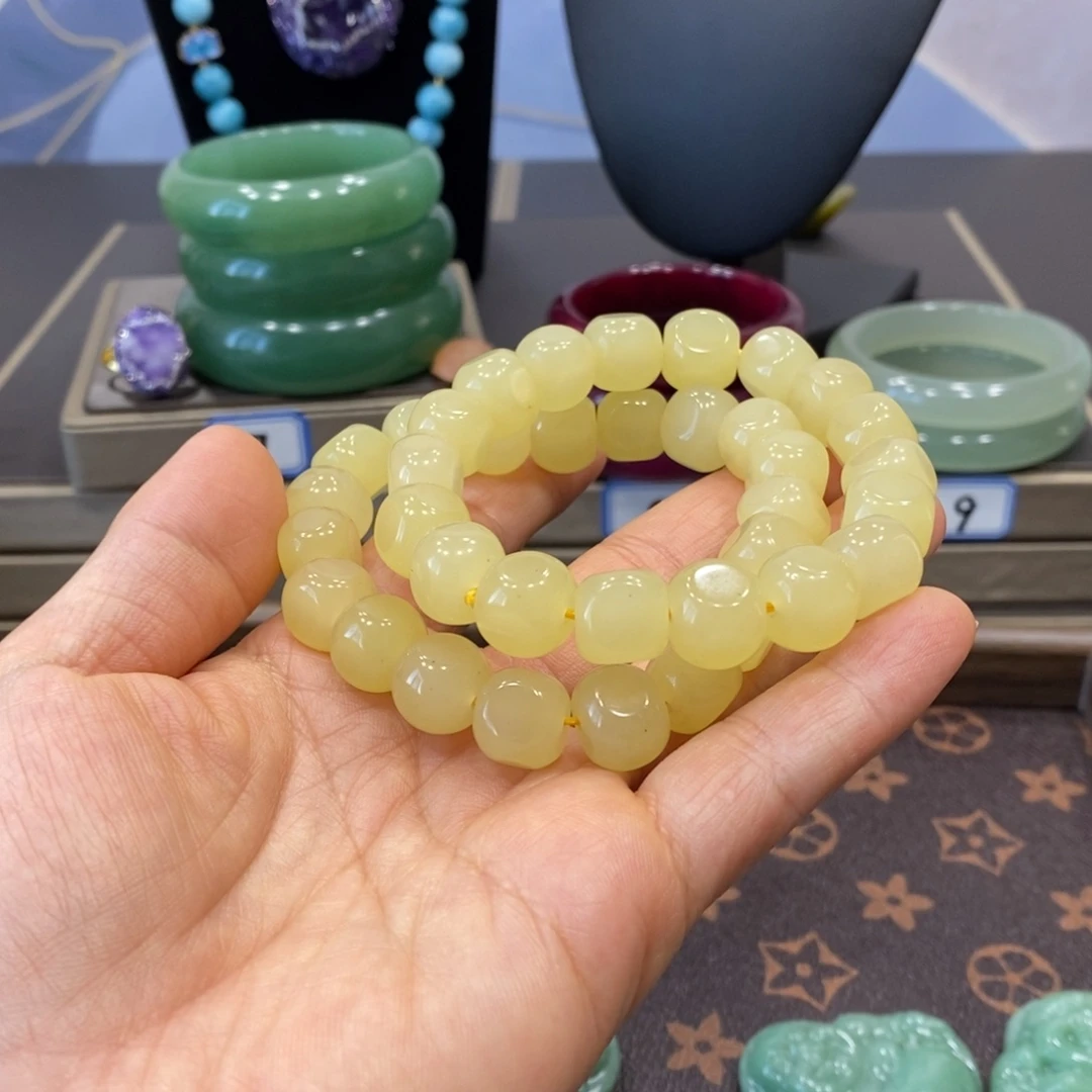 石英岩玉未镶嵌手链