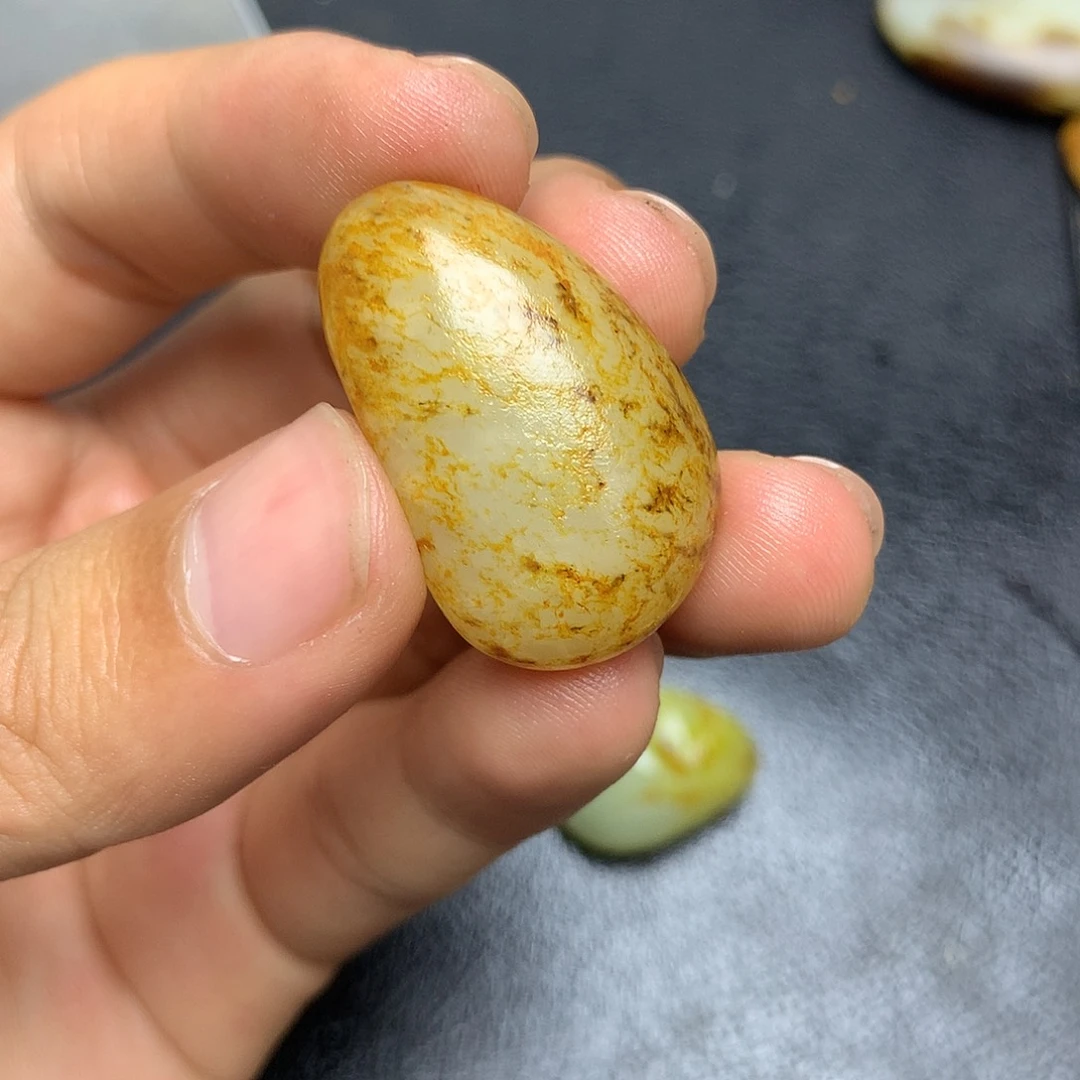 未镶嵌和田玉挂件