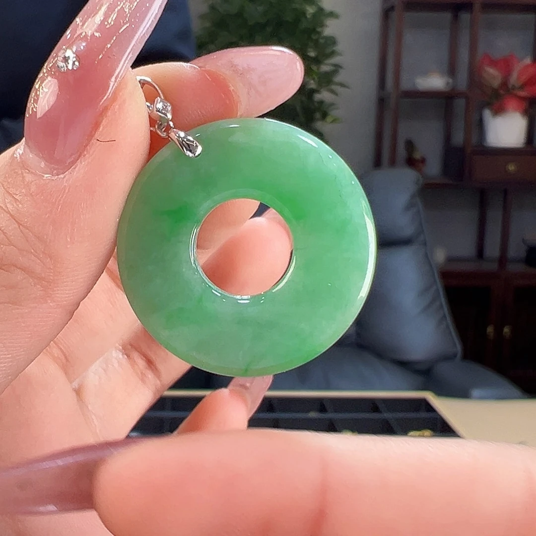 翡翠吊坠(不含链)18K金镶嵌吊坠37