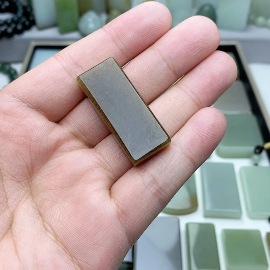 和田玉颈饰未镶嵌鹈*兔