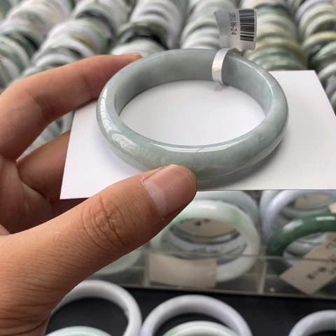 未镶嵌手镯翡翠翡翠手镯
