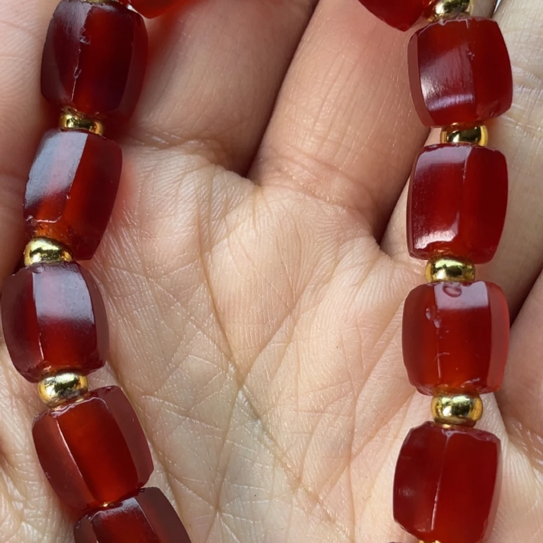 大***羊玛瑙/玉髓未镶嵌颈饰