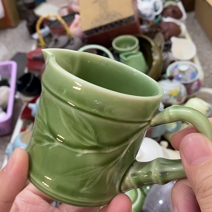 陶瓷艺术品及陶瓷壶壶