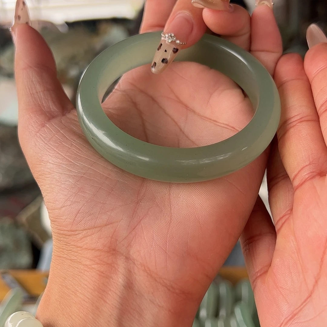 绿东陵冰晴水手镯