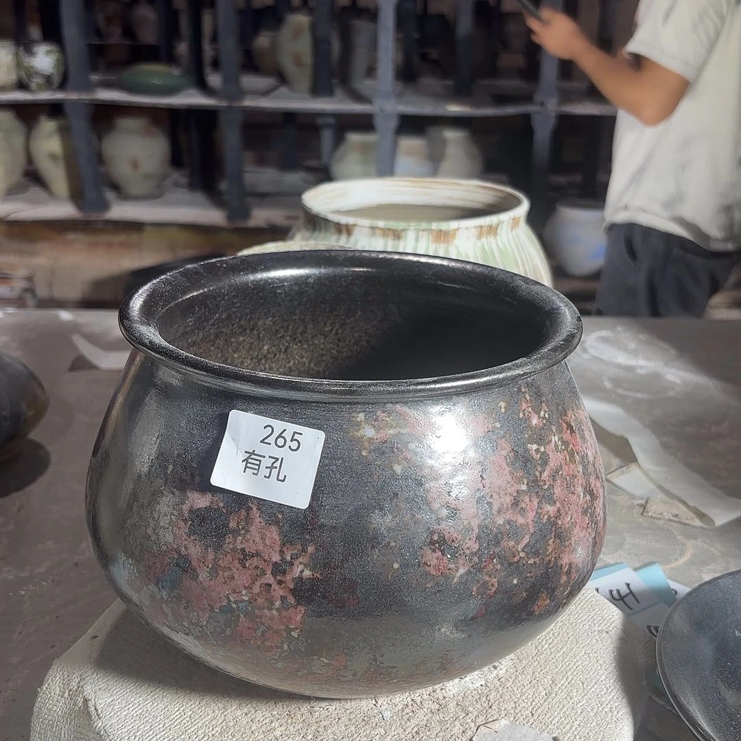 摆件265，有孔景德镇