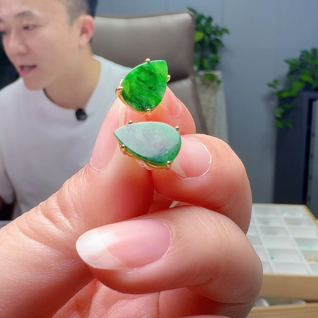 翡翠银S925镶嵌耳饰天然