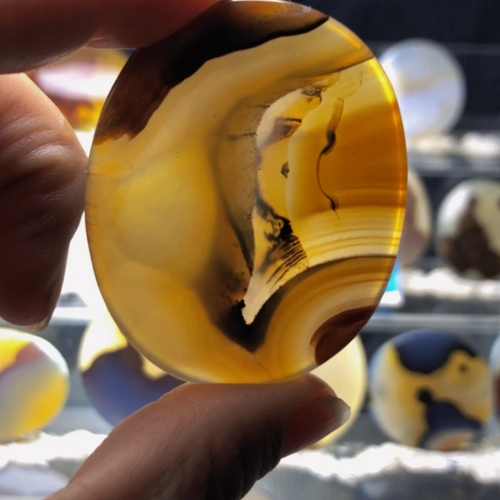 合金玛瑙/玉髓珠宝奇石63