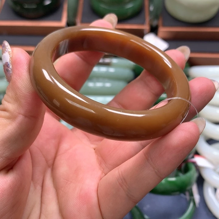 【闪购商品】未镶嵌手镯和田玉