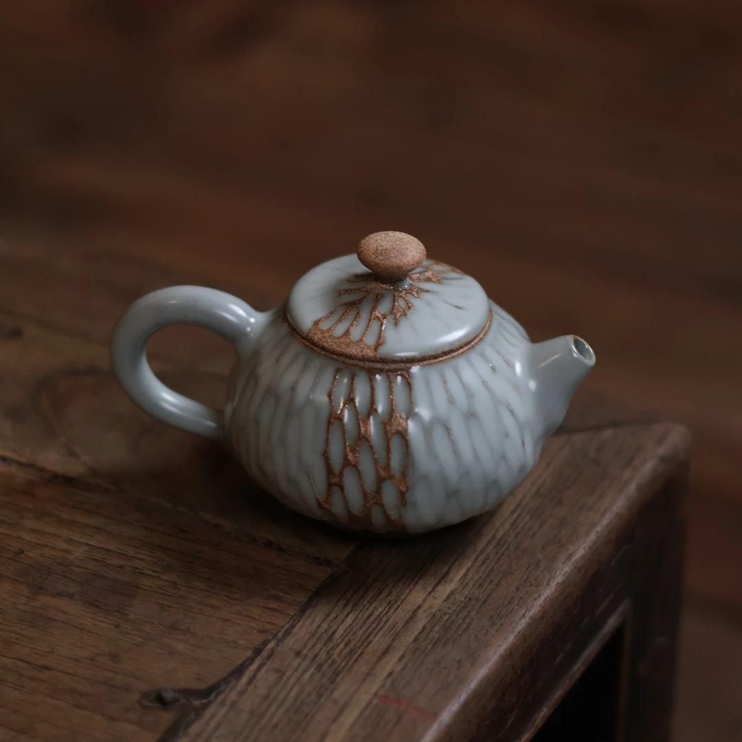 【小田甄陶】刻字-黄丽君-汝窑壶（Q6732）