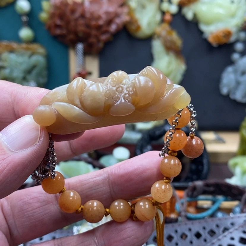 【闪购商品】蛇纹石玉手牌未镶嵌