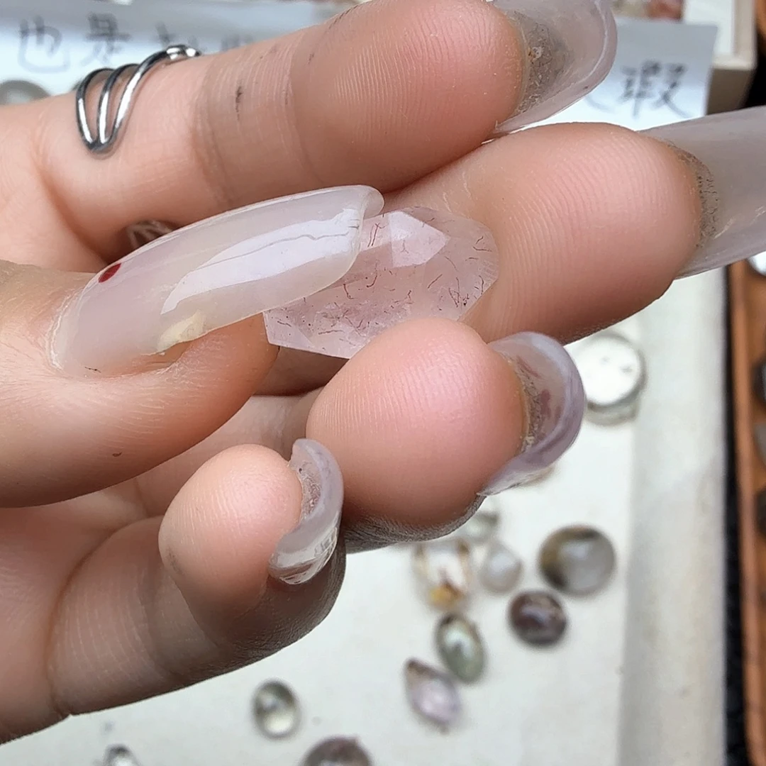 小****未镶嵌珠宝半成品水晶