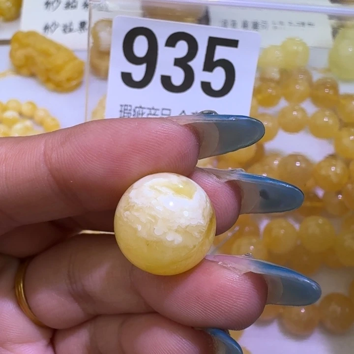 裸石琥珀未镶嵌15.8微微瑕