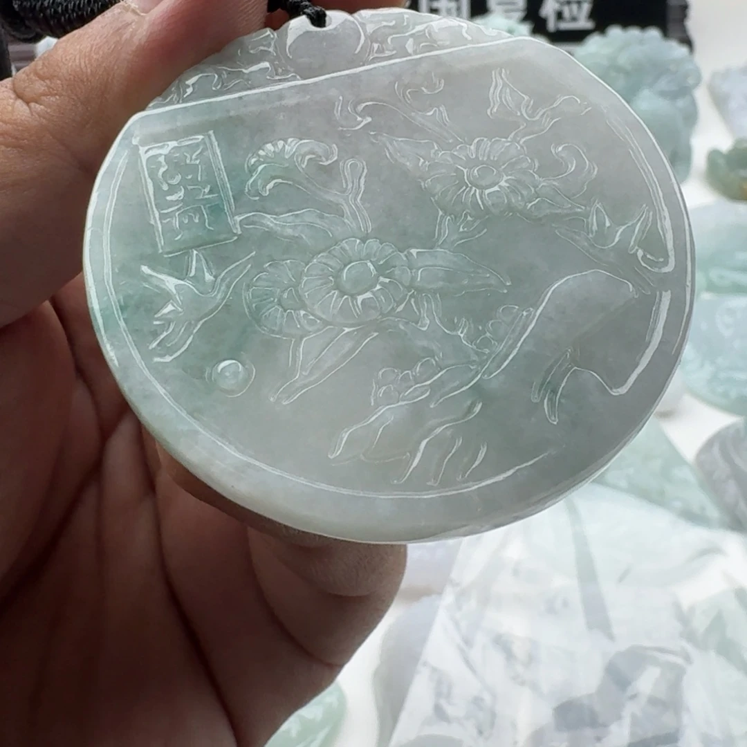 颈饰未镶嵌翡翠天然缅甸A货翡翠