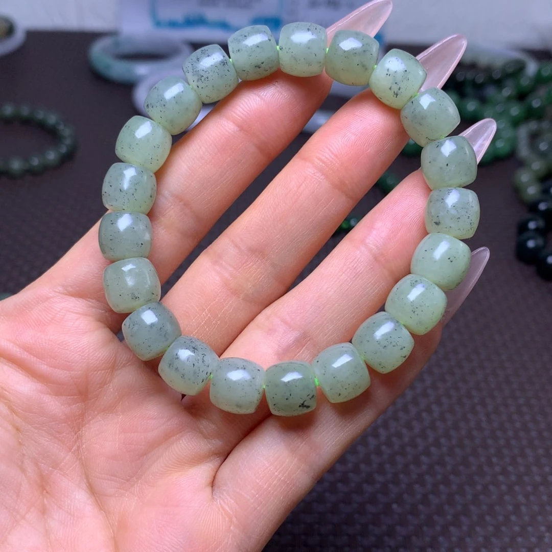 未镶嵌手串和田玉卡10