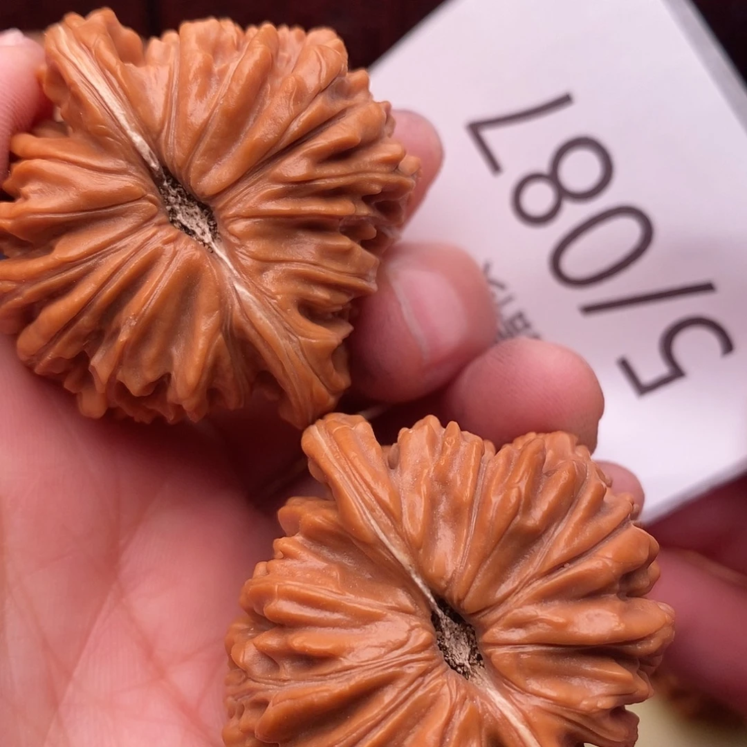 留***印文玩核桃把件42汉高楼