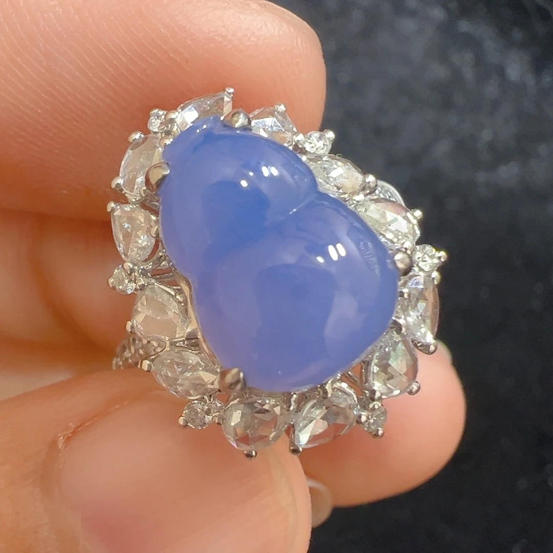 18K金镶嵌戒指翡翠