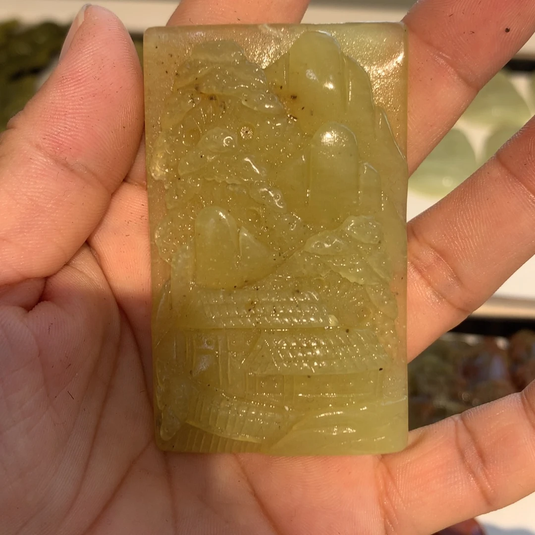 未镶嵌蛇纹石玉颈饰