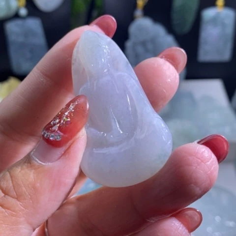 【闪购商品】颈饰未镶嵌翡翠观音