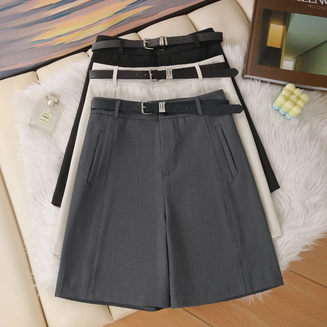 2025新款女士夏季高腰显瘦黑色简约时尚休闲百搭直筒西装四分短裤