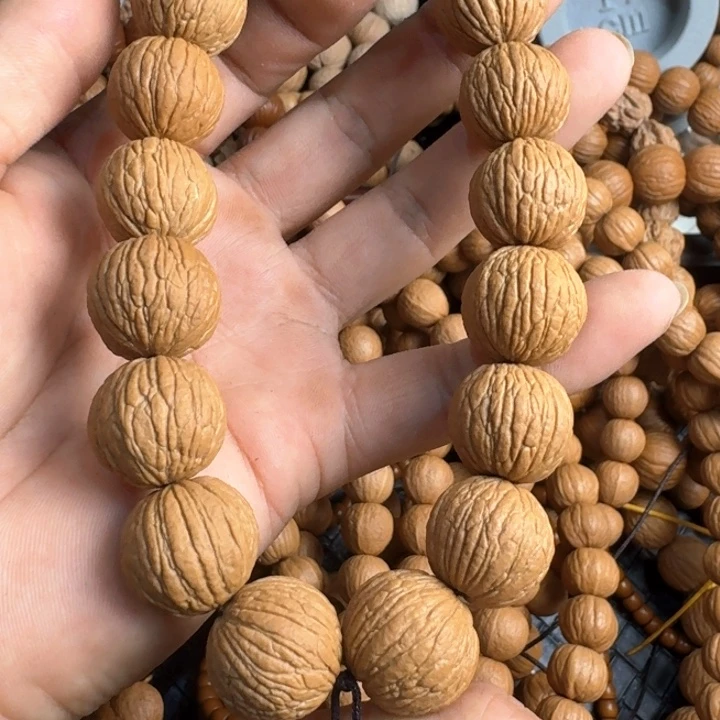 吊坠文玩核桃原皮原色