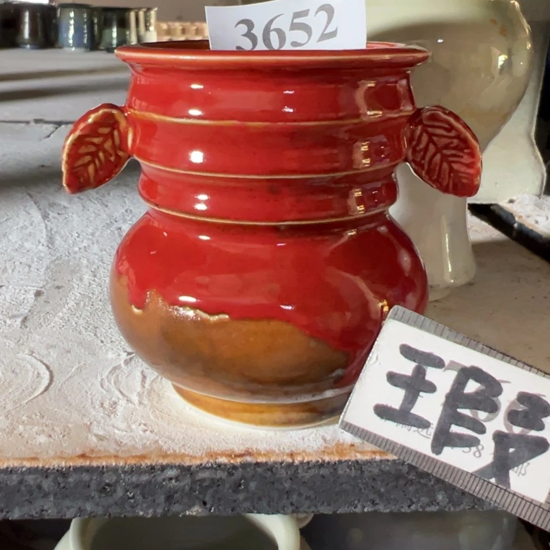 红陶瑕疵景德镇手工花盆