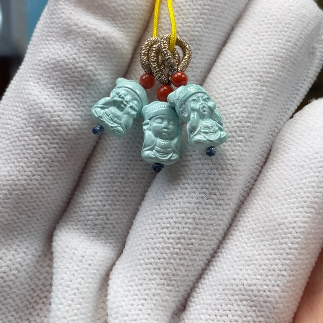 绿松石未镶嵌挂件