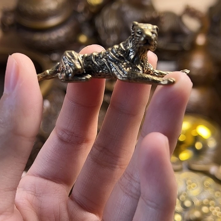 精美铜器，点击下单