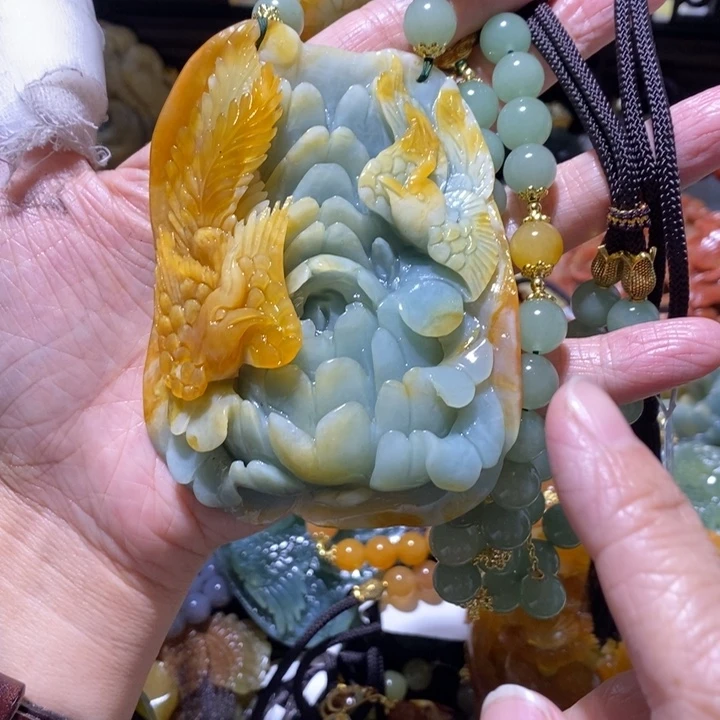 岫玉未镶嵌岫玉吊坠杨****?