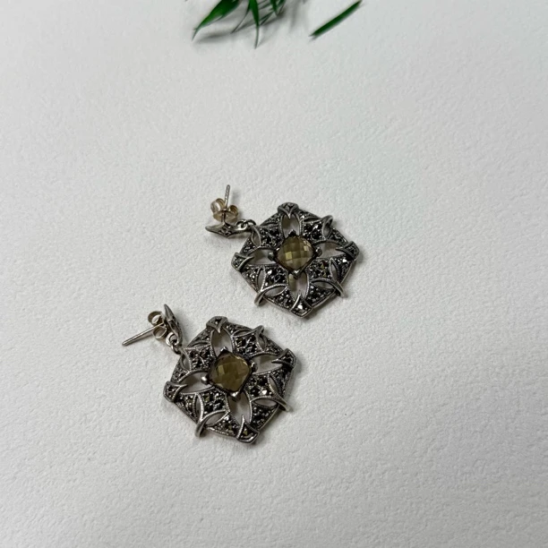 【六六中古】孤品银925水晶耳钉te3928