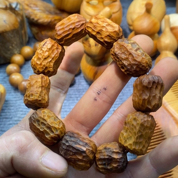 柏木（崖柏）東*陈化老料把件手串