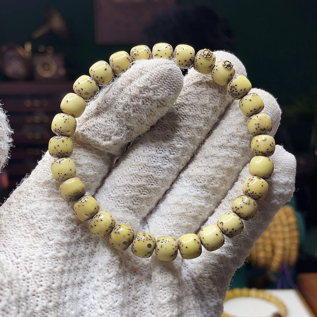 吊坠星月菩提满金钉数星星