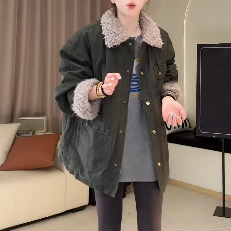 兹伊翰【波士顿】牛仔拼接宽松棉衣女2025秋冬舒适设计休闲松弛棉服