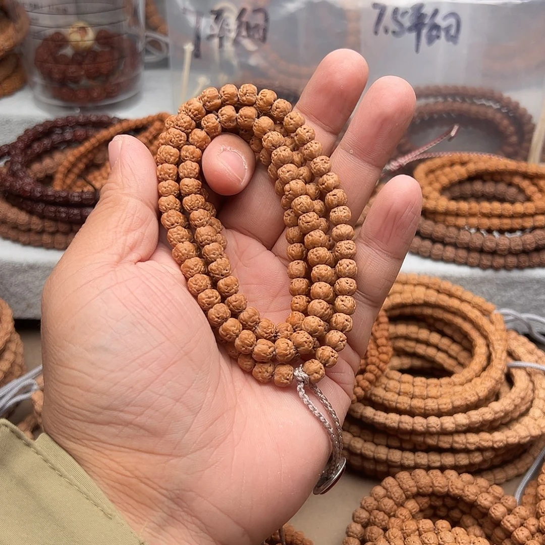 李***师金刚菩提吊坠原桩佛手