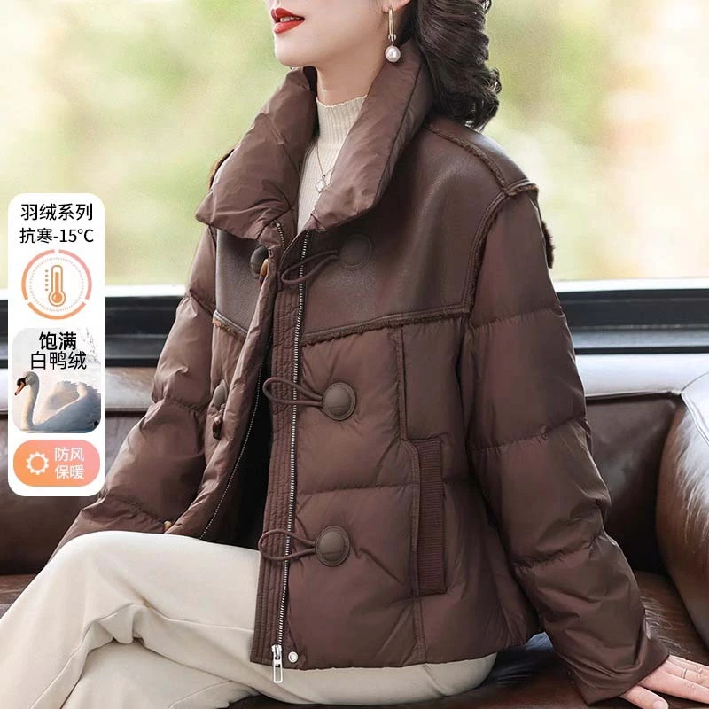 小个子妈妈冬装羽绒服2025新款中老年女士秋冬季洋气保暖短款棉衣