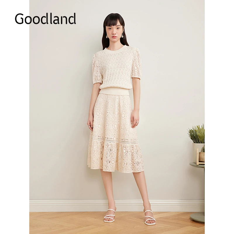 Goodland美地女装2025夏季新款法式小香风立体胸花珍珠纽扣针织衫