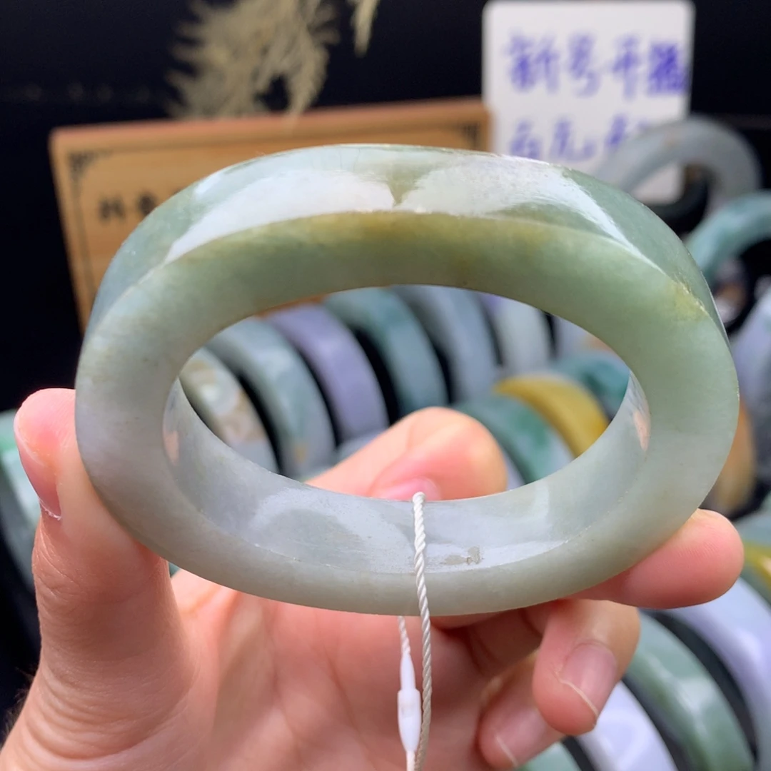 定制翡翠未镶嵌手镯定制不退不够