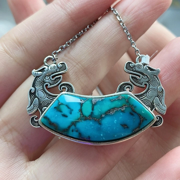 未镶嵌绿松石珠宝奇石