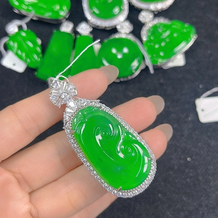 翡翠银S925镶嵌吊坠(不含链)