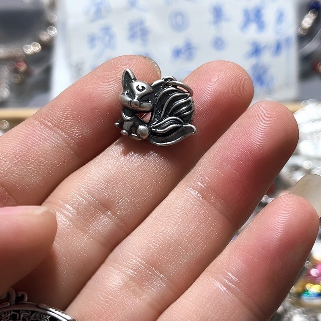 珐琅吊坠足银小狐狸