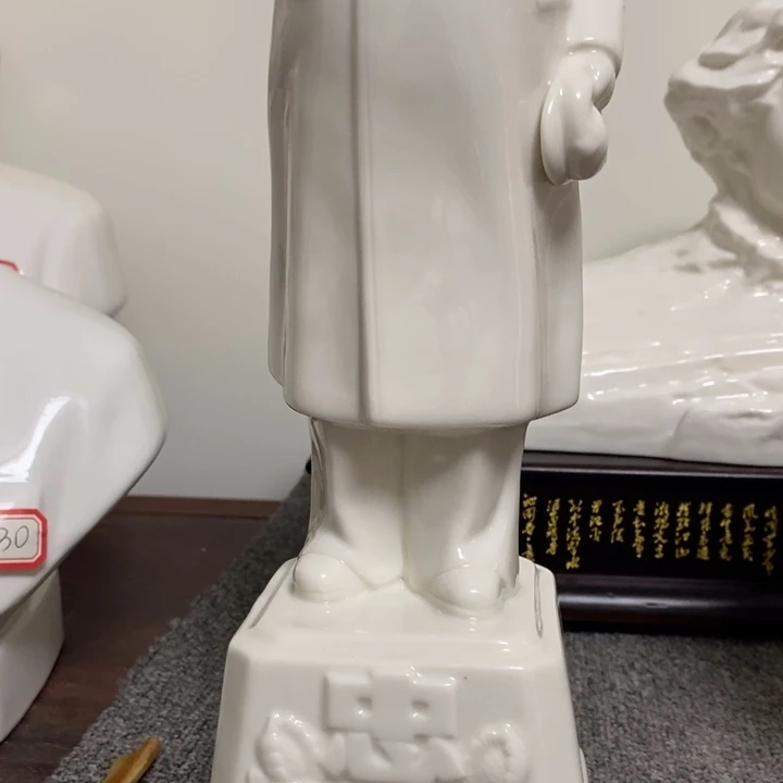 瓷片摆件摆件家居设计的设计师设计理念